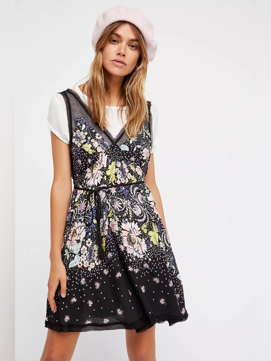 Free People Dresses & Skirts - Free People longwood print slip